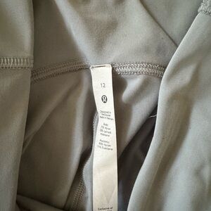 Lululemon power thru high rise leggings 25”